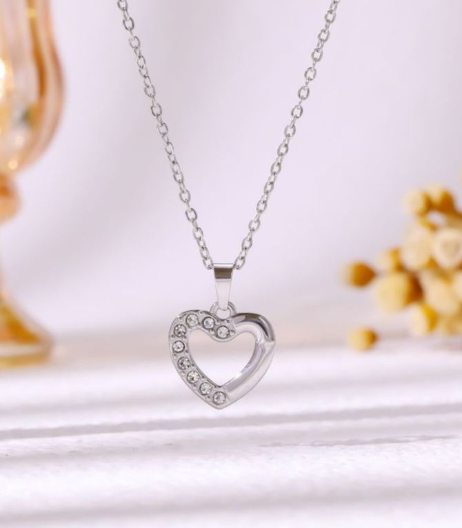 Collar platya corazón y zirconias