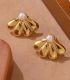 Aretes irregular con perla