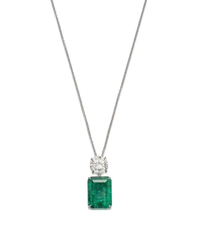 Collar green diamond square