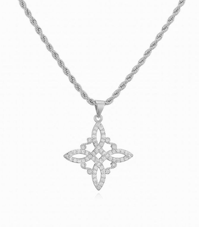 Collar plata nudo de bruja