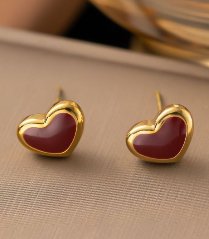 Aretes corazón rojo