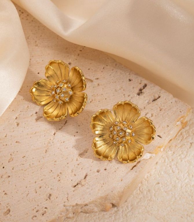 Aretes diamond flower