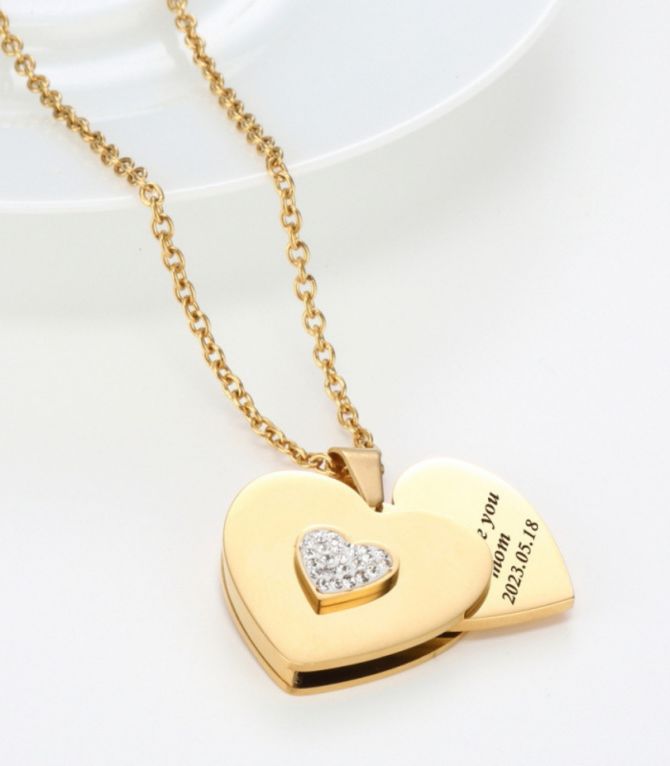 Collar dorado corazón con zirconias