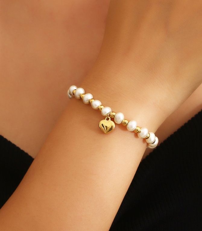 Brazalete perlas con corazón