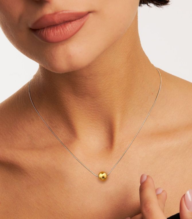 Collar colorblock ball