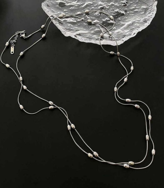 Collar silver oval bead