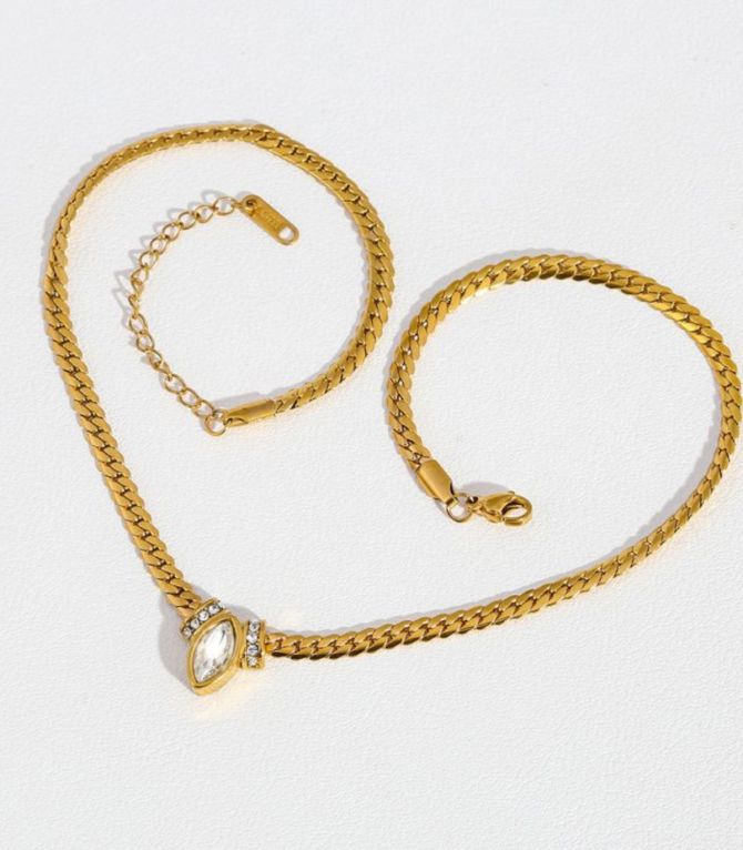 Collar marquesa con zirconias