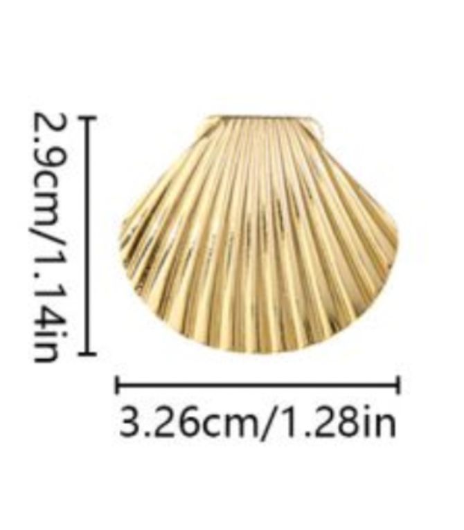 Aretes dorados concha