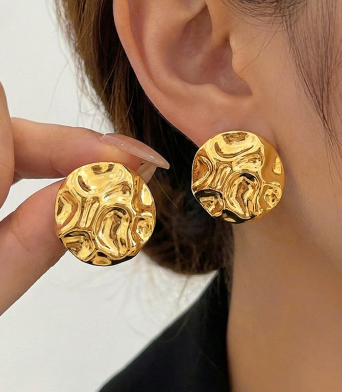 Aretes redondos irregular