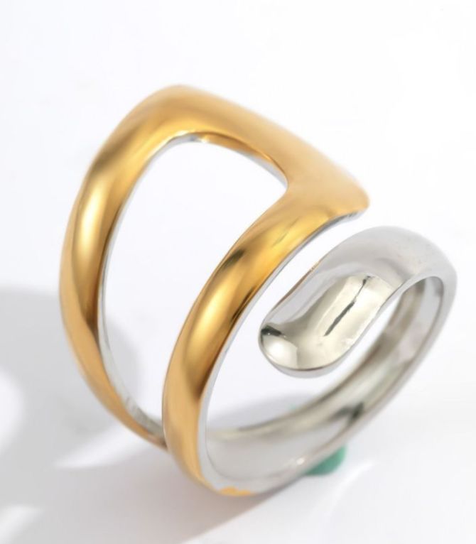 Anillo bicolor irregular
