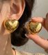 Aretes dorados corazón