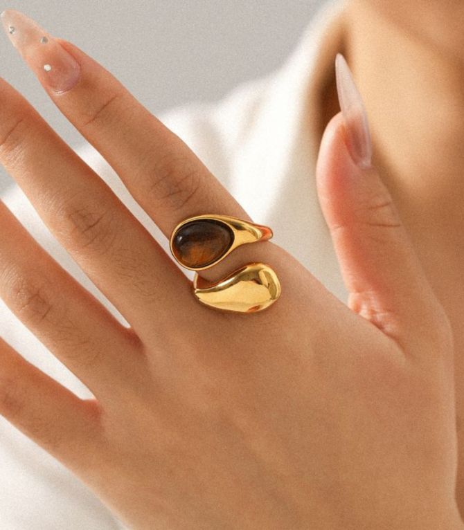 Anillo teardrop tiger eye