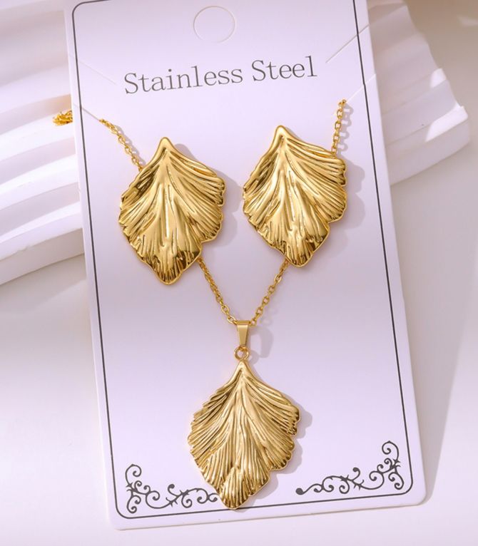 Collar y aretes set hojas