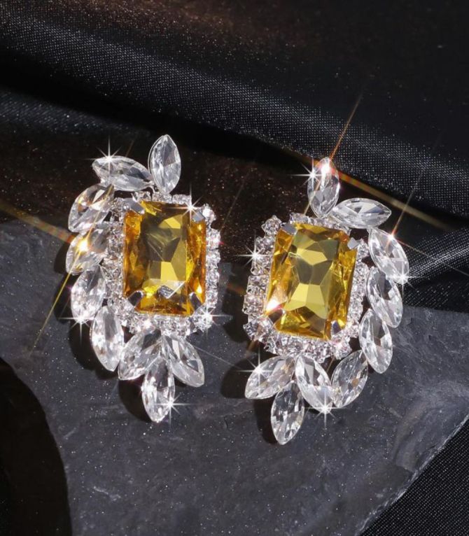 Aretes amarillo