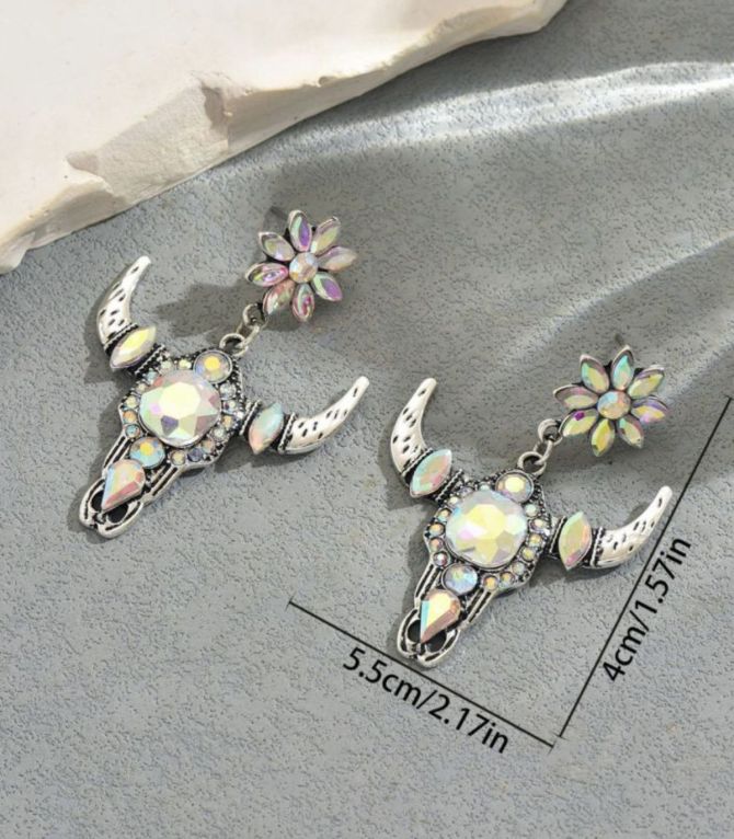 Aretes bull's head flower