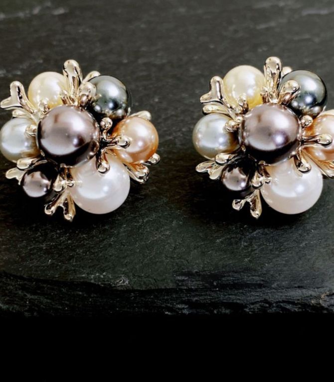 Aretes multicolored pearls