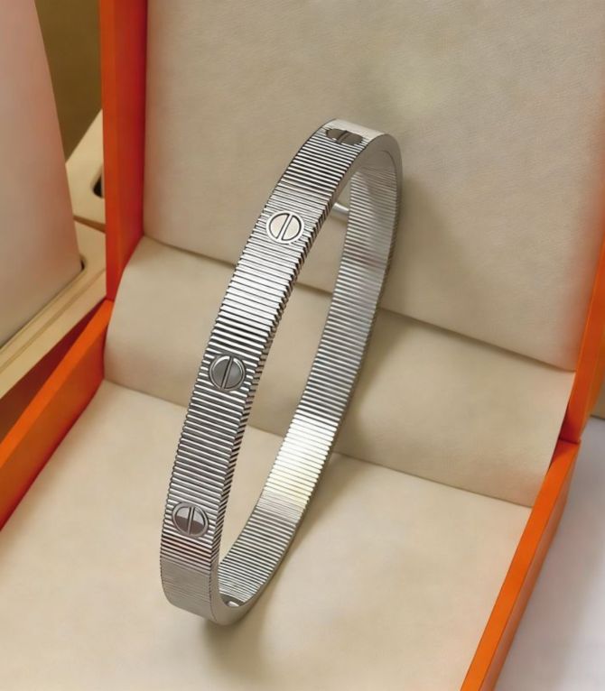 Brazalete love 2 plata