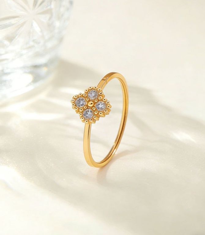 Anillo diamond clover 8
