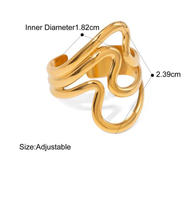 Anillo dorado irregular