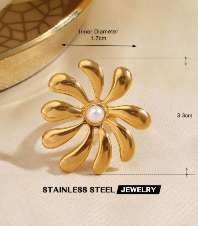 Anillo pétalos con perla