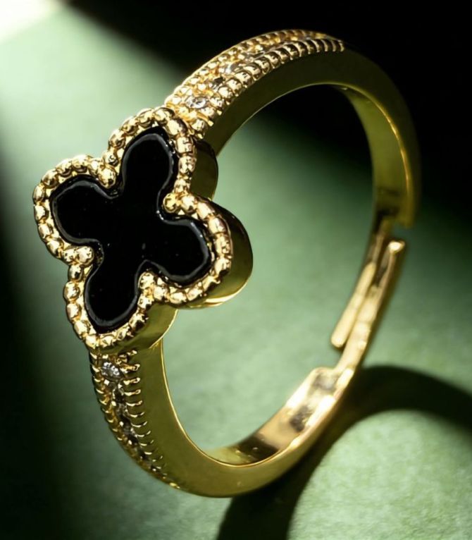 Anillo diamond clover