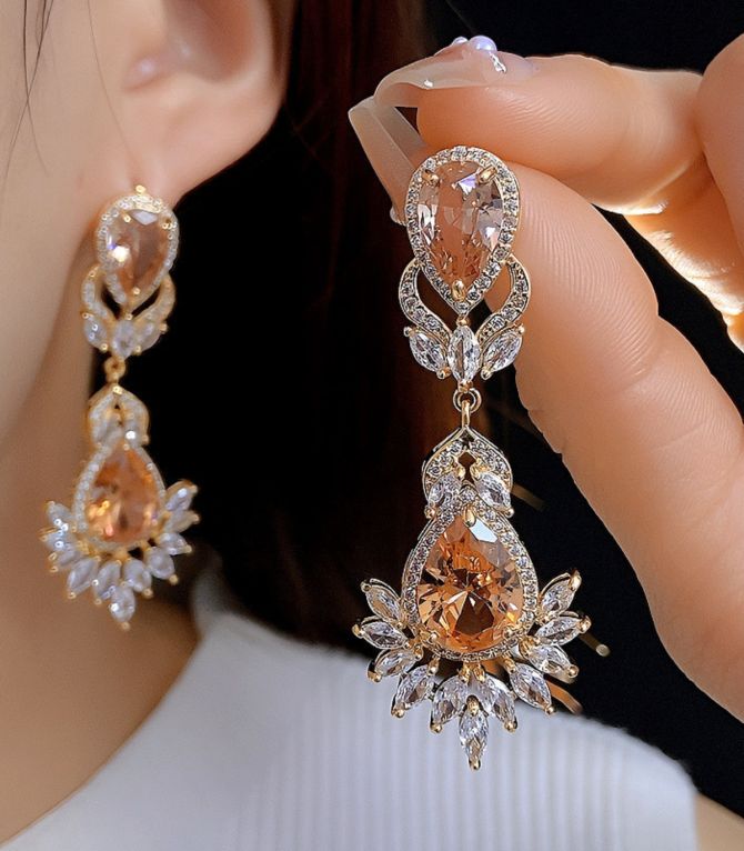 Aretes diamond gold orange