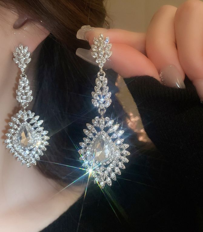 Aretes silver diamond tassel