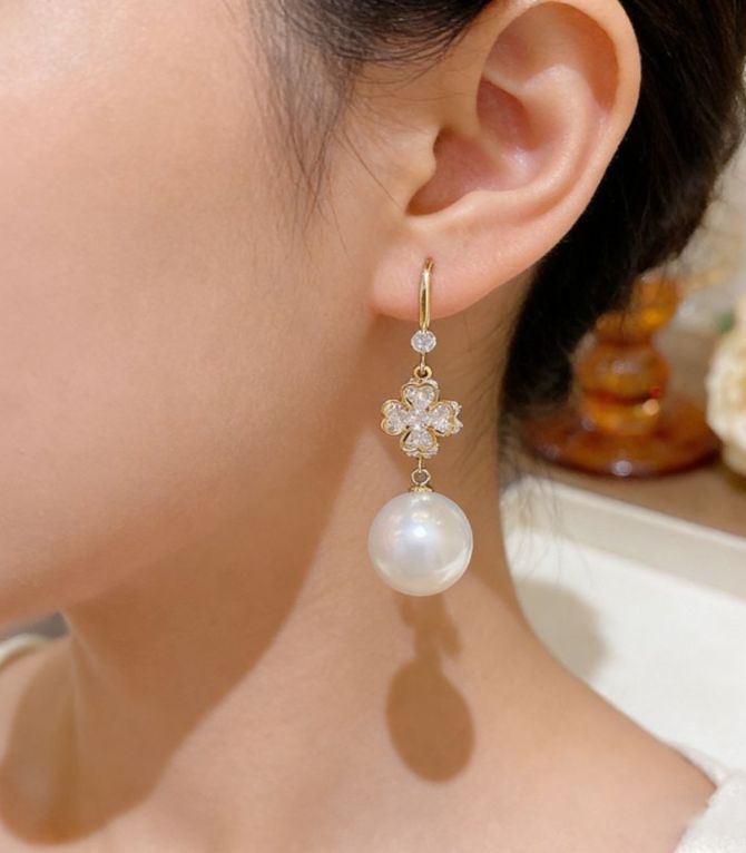 Aretes clover con perla