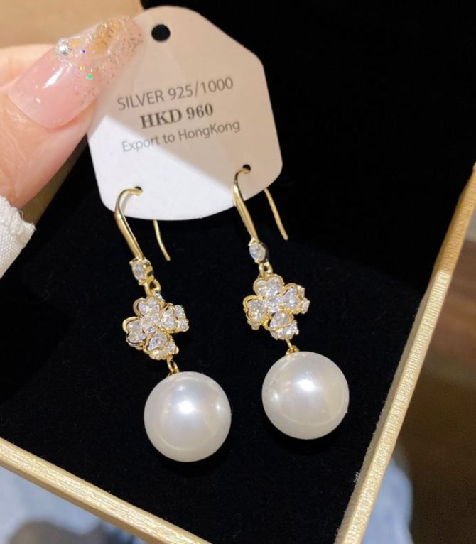 Aretes clover con perla
