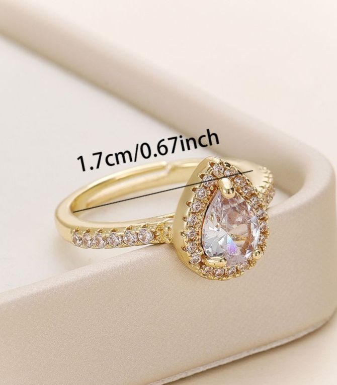 Anillo gold diamond teardrop