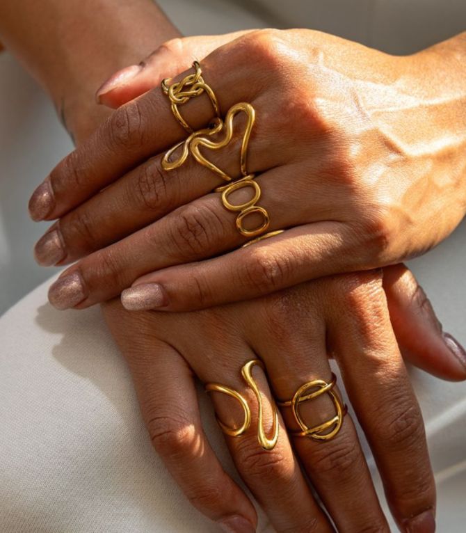 Anillo irregular line