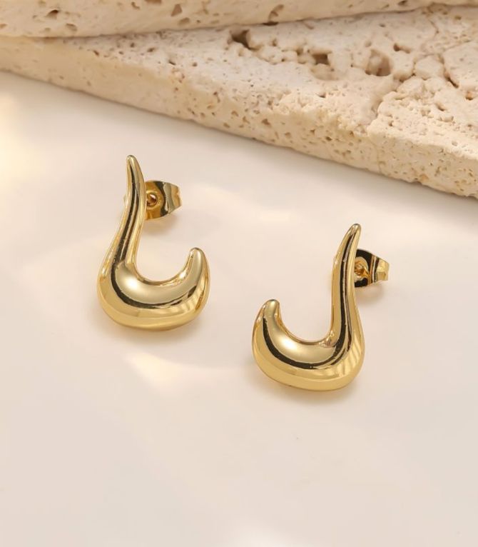 Aretes irregular 4