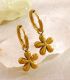 Aretes gold hoop flower