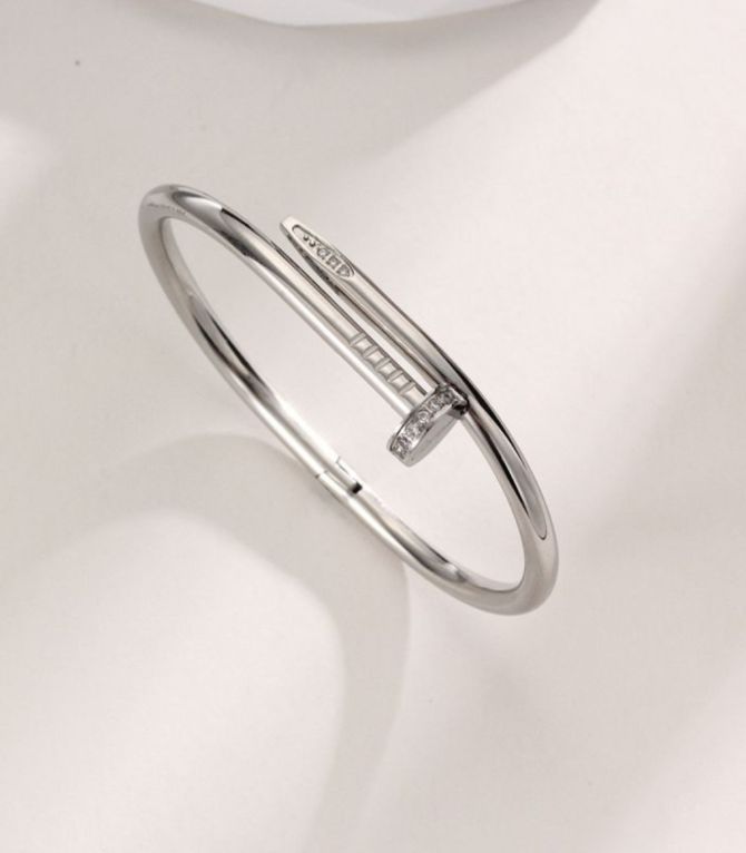 Brazalete silver diamond nail